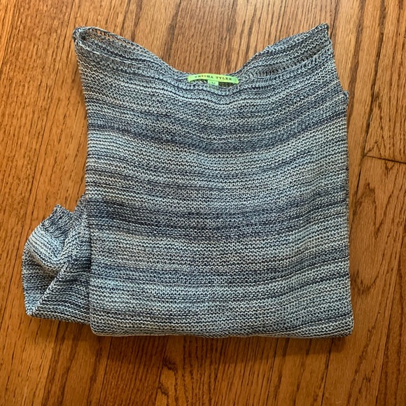 Trisha Tyler Ombré Blue Boatneck Sweater size M - Picture 3 of 6